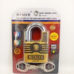Buckler square padlock