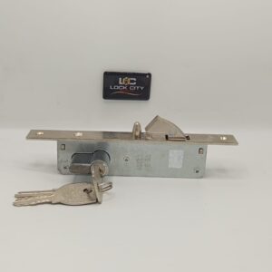 Sliding door lock